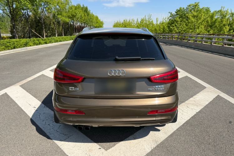 Used Audi Q3 2015 30 TFSI Comfort Model Exterior 5