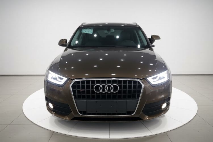 Used Audi Q3 2015 30 TFSI Comfort Model Front