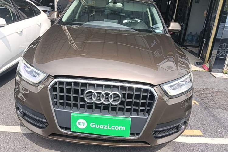 Used Audi Q3 2015 30 TFSI Comfort Model Front