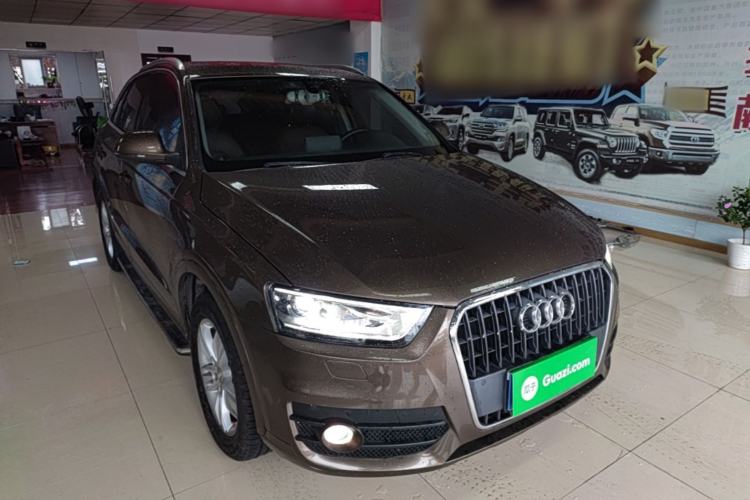 Used Audi Q3 2015 35 TFSI Millionth Anniversary Comfort Model Front Right 45 Deg