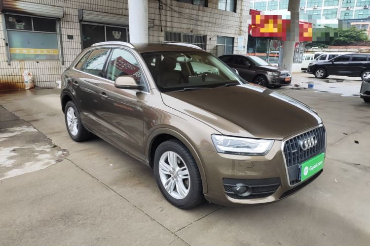 Used Audi Q3 2015 35 TFSI quattro Technology Edition Front Right 45 Deg