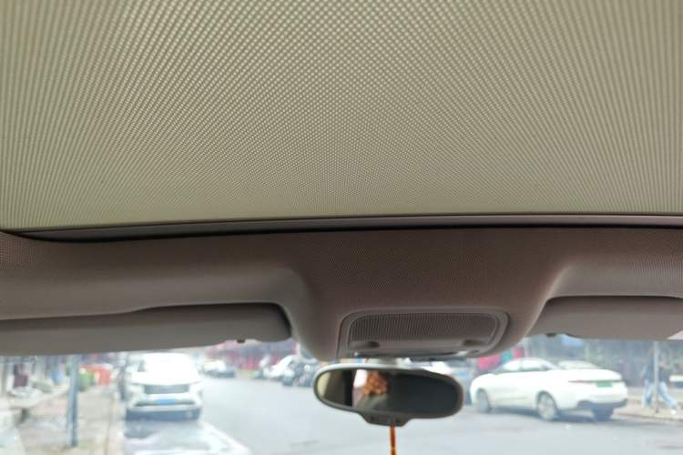Used Audi Q3 2015 35 TFSI quattro Millionth Anniversary Edition Headliner