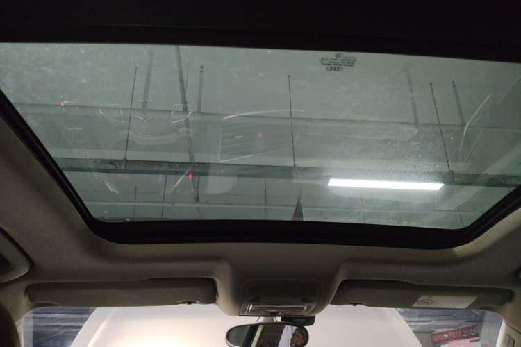 Used Audi Q3 2015 35 TFSI quattro Technology Edition Headliner