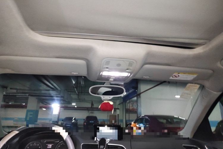 Used Audi Q3 2015 35 TFSI Comfort Model Headliner