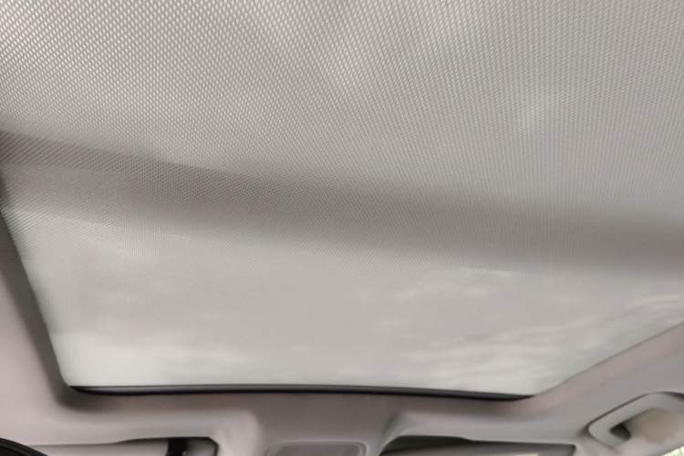 Used Audi Q3 2015 35 TFSI Comfort Model Headliner