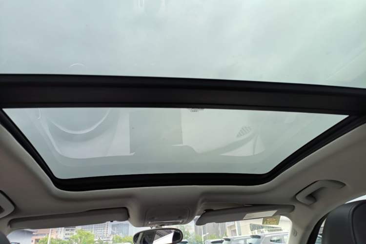 Used Audi Q3 2015 35 TFSI quattro Technology Edition Headliner