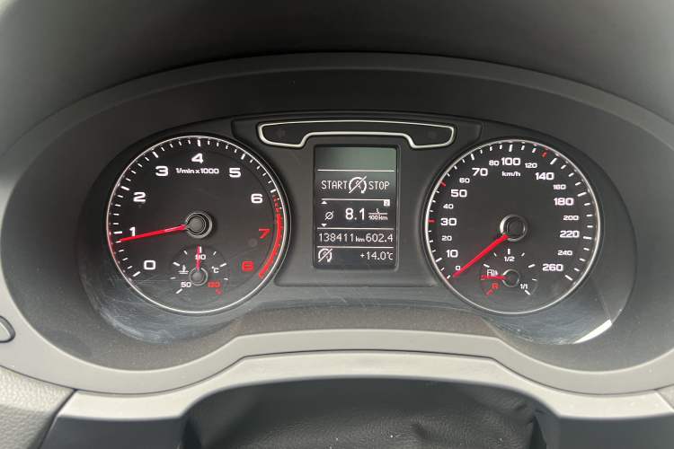 Used Audi Q3 2015 35 TFSI Comfort Model Instrument Cluster