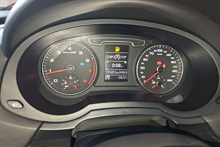 Used Audi Q3 2015 35 TFSI Comfort Model Instrument Cluster