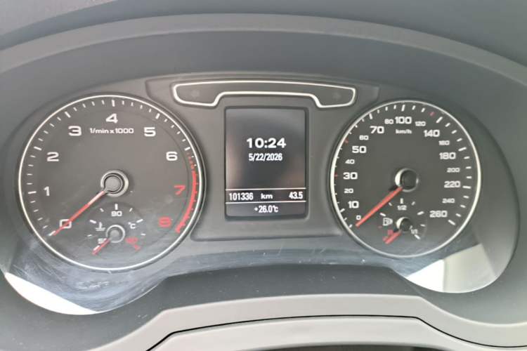 Used Audi Q3 2015 35 TFSI quattro Technology Edition Instrument Cluster