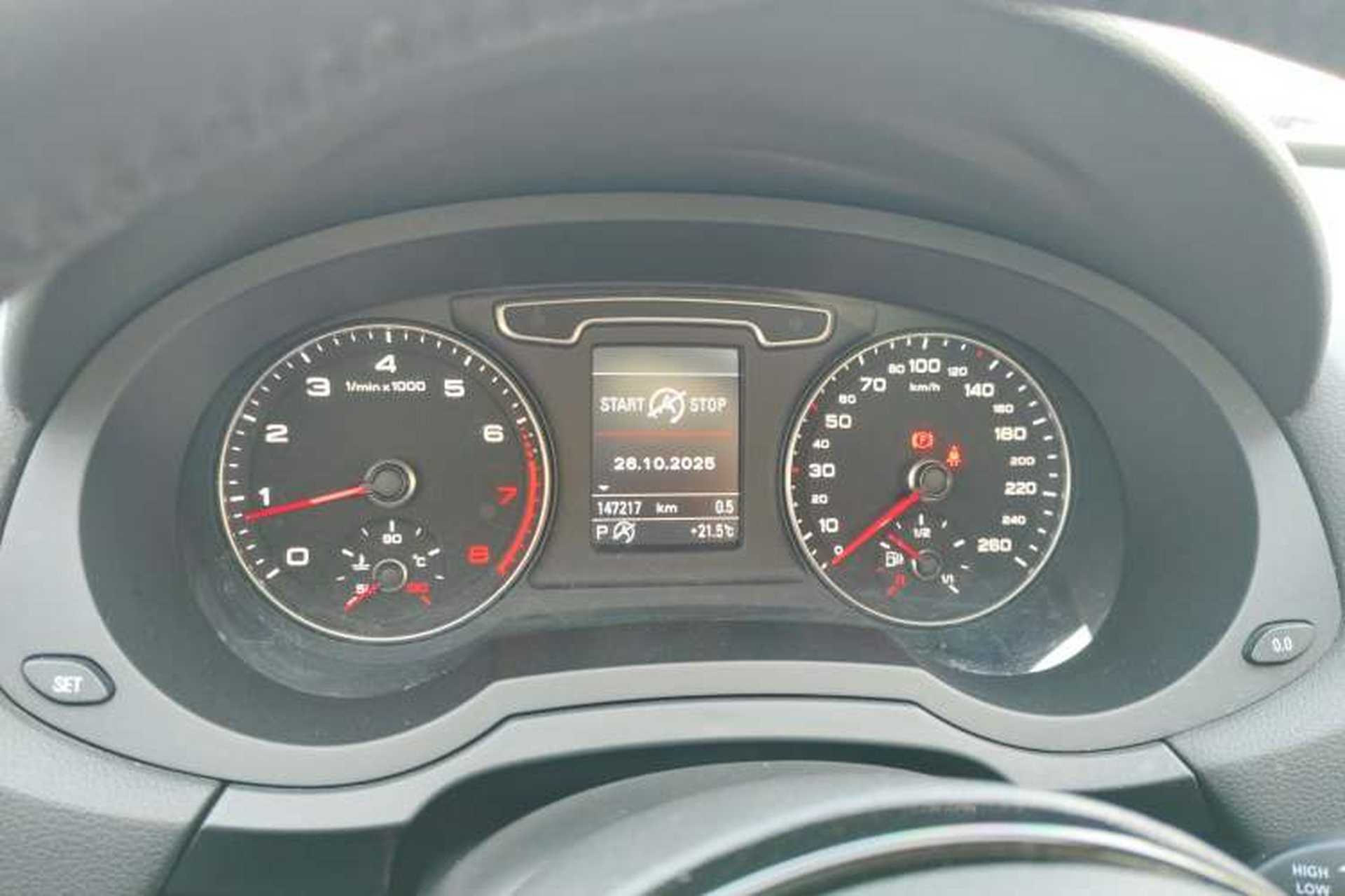 Used Audi Q3 2015 35 TFSI quattro Technology Edition Instrument Cluster