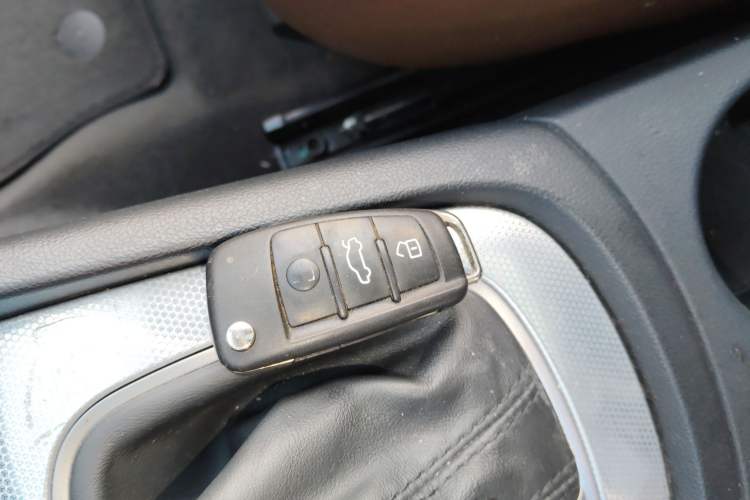 Used Audi Q3 2015 35 TFSI quattro Technology Edition Interior 1