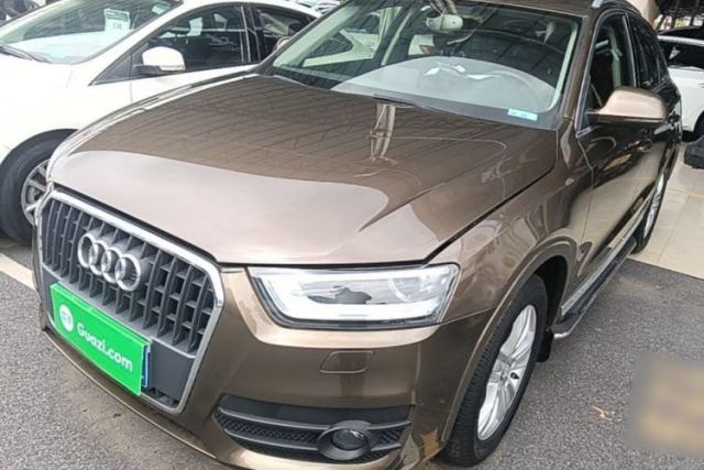 Audi Q3 2015 30 TFSI Comfort Model d’occasion