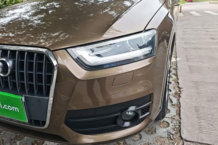 Used Audi Q3 2015 35 TFSI quattro Technology Edition Left Front Headlight