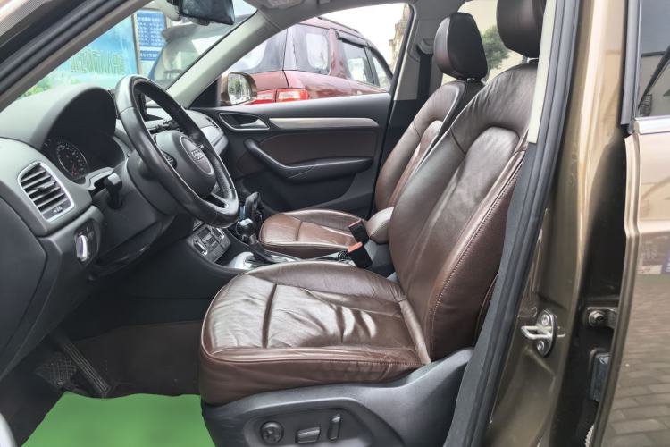 Used Audi Q3 2015 35 TFSI Comfort Model Left Front Seat