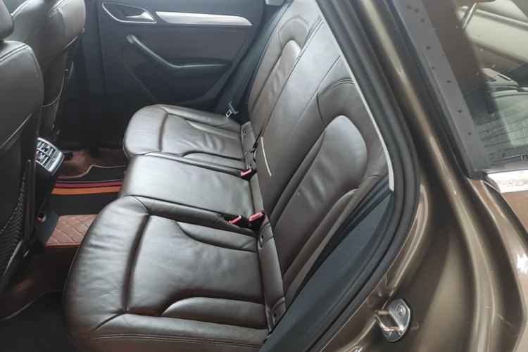 Used Audi Q3 2015 35 TFSI quattro Technology Edition Left Rear Seat