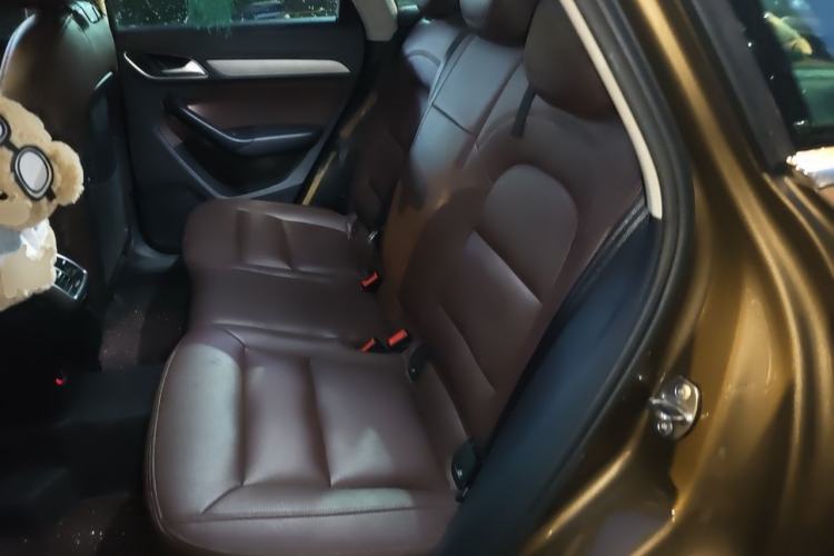 Used Audi Q3 2015 30 TFSI Ambition Edition Left Rear Seat
