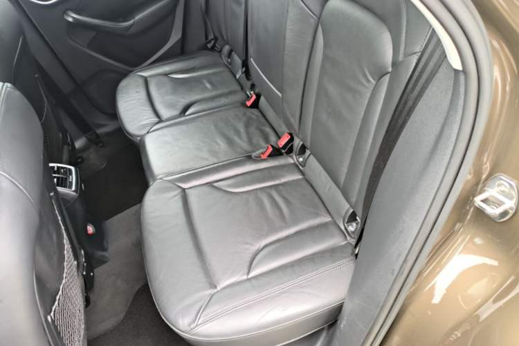 Used Audi Q3 2015 35 TFSI quattro Technology Edition Left Rear Seat
