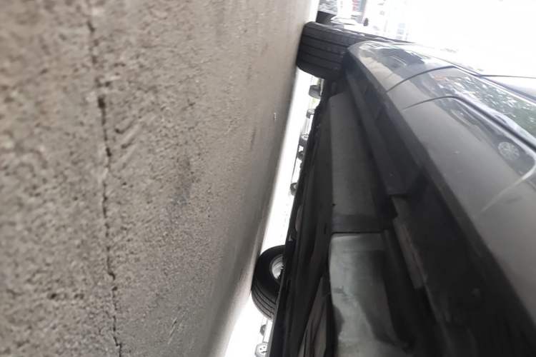 Used Audi Q3 2015 35 TFSI quattro Technology Edition Left Side Sill