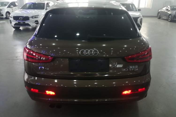 Used Audi Q3 2015 30 TFSI Comfort Model Rear