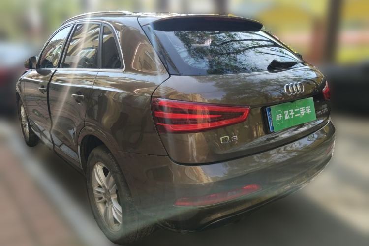 Used Audi Q3 2015 35 TFSI Comfort Model Rear Left 45 Deg