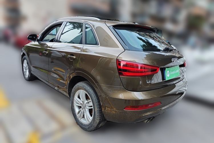 Used Audi Q3 2015 30 TFSI Comfort Model Rear Left 45 Deg