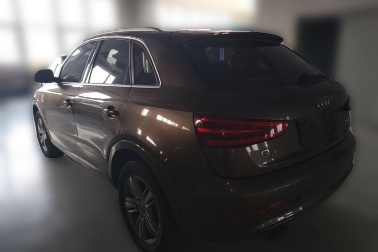 Used Audi Q3 2015 35 TFSI Comfort Model Rear Left 45 Deg