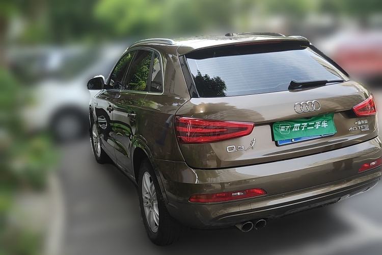 Used Audi Q3 2015 30 TFSI Comfort Model Rear Left 45 Deg