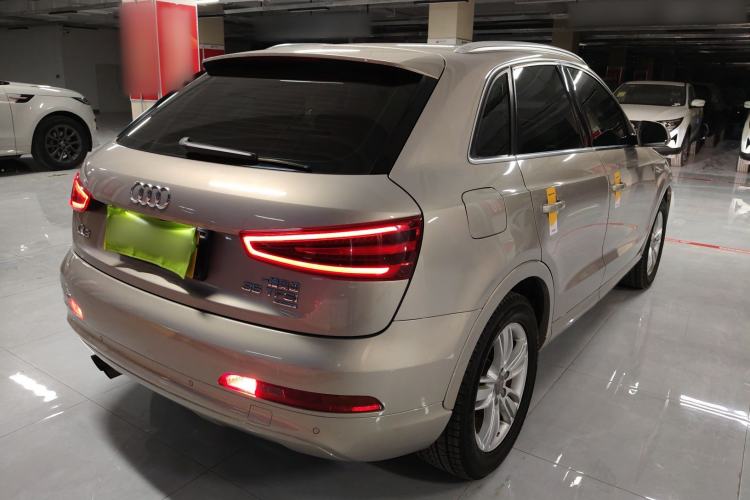 Used Audi Q3 2015 35 TFSI quattro Technology Edition Rear Right 45 Deg
