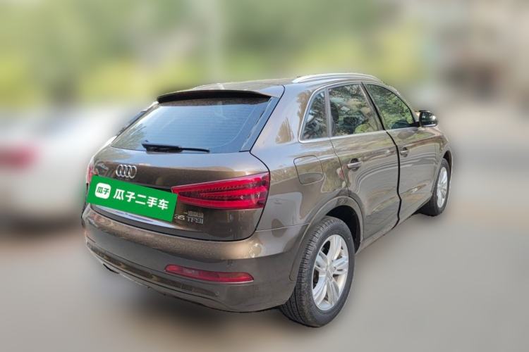 Used Audi Q3 2015 35 TFSI Comfort Model Rear Right 45 Deg