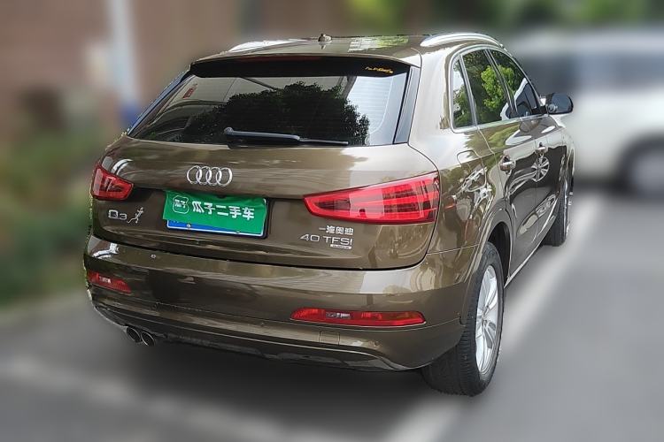 Used Audi Q3 2015 30 TFSI Comfort Model Rear Right 45 Deg