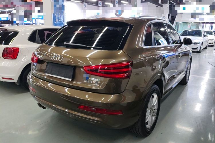 Used Audi Q3 2015 35 TFSI quattro Technology Edition Rear Right 45 Deg