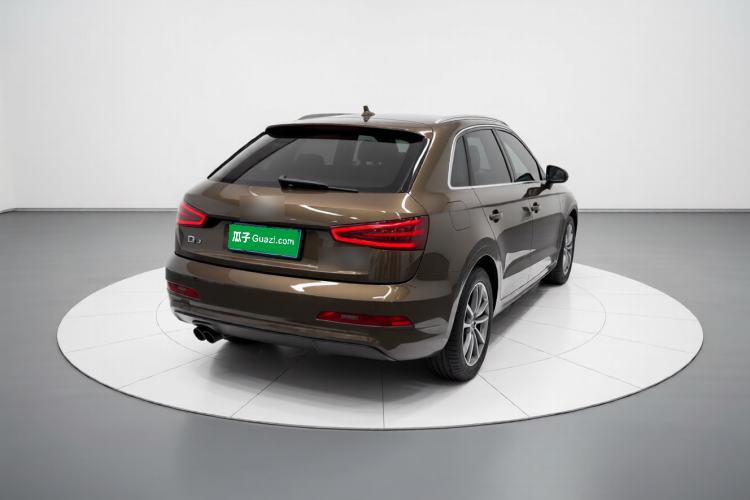 Used Audi Q3 2015 35 TFSI quattro Technology Edition Rear Right 45 Deg
