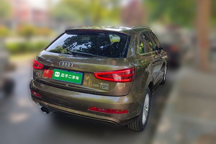 Used Audi Q3 2015 35 TFSI quattro Technology Edition Rear Right 45 Deg