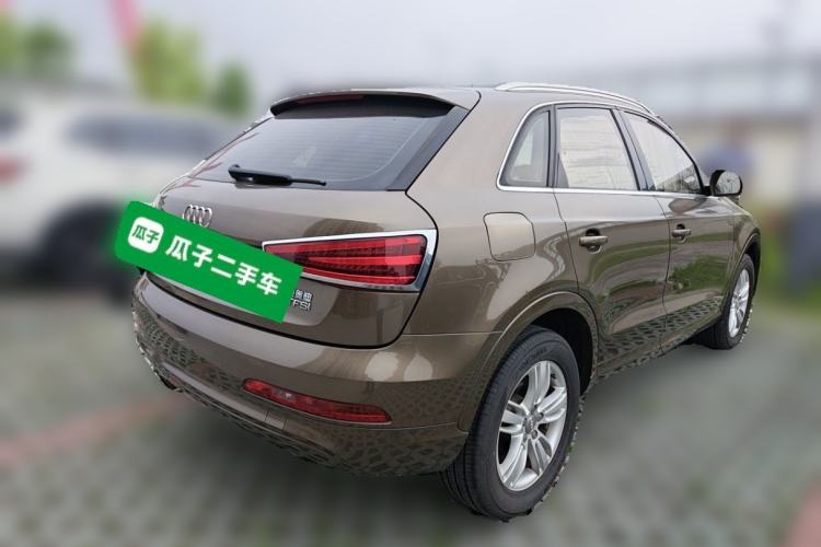 Used Audi Q3 2015 35 TFSI Comfort Model Rear Right 45 Deg