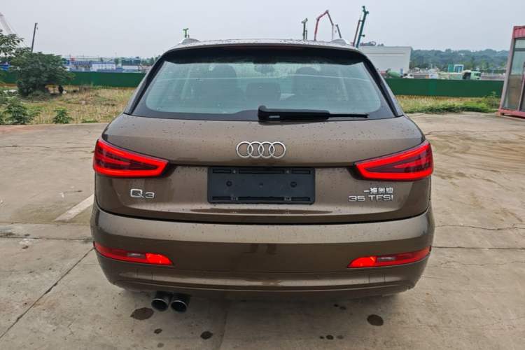 Used Audi Q3 2015 35 TFSI Comfort Model Rear