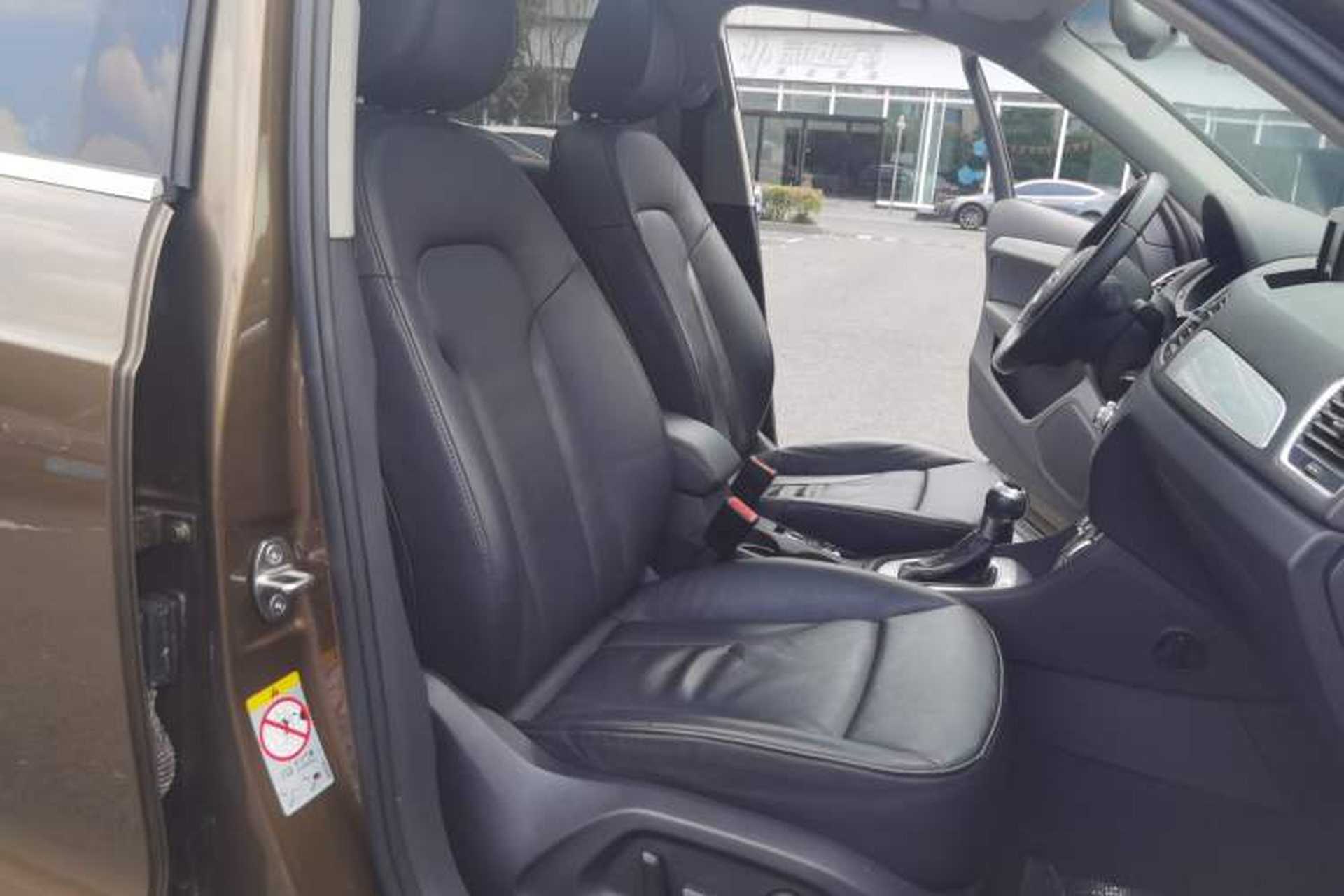 Used Audi Q3 2015 35 TFSI Comfort Model Right Front Seat