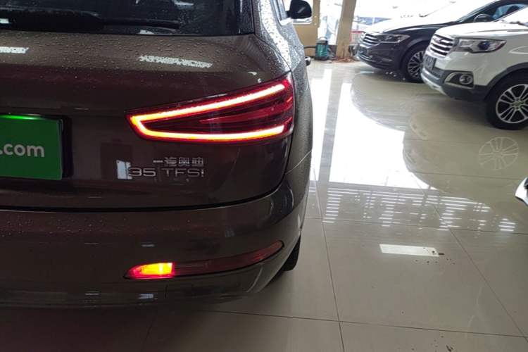 Used Audi Q3 2015 35 TFSI Millionth Anniversary Comfort Model Right Rear Taillight