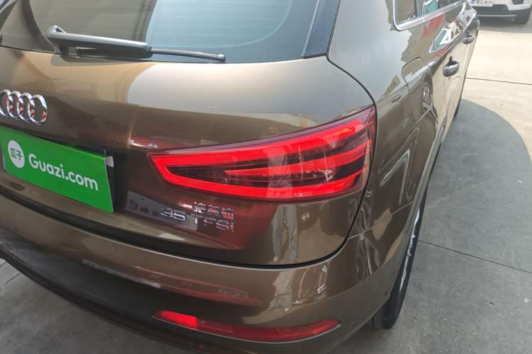 Used Audi Q3 2015 35 TFSI Millionth Anniversary Comfort Model Right Rear Taillight
