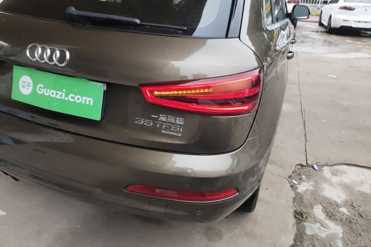Used Audi Q3 2015 35 TFSI quattro Technology Edition Right Rear Taillight