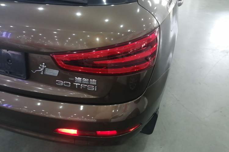 Used Audi Q3 2015 30 TFSI Comfort Model Right Rear Taillight