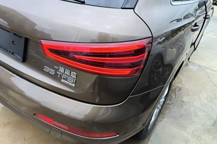 Used Audi Q3 2015 35 TFSI quattro Technology Edition Right Rear Taillight
