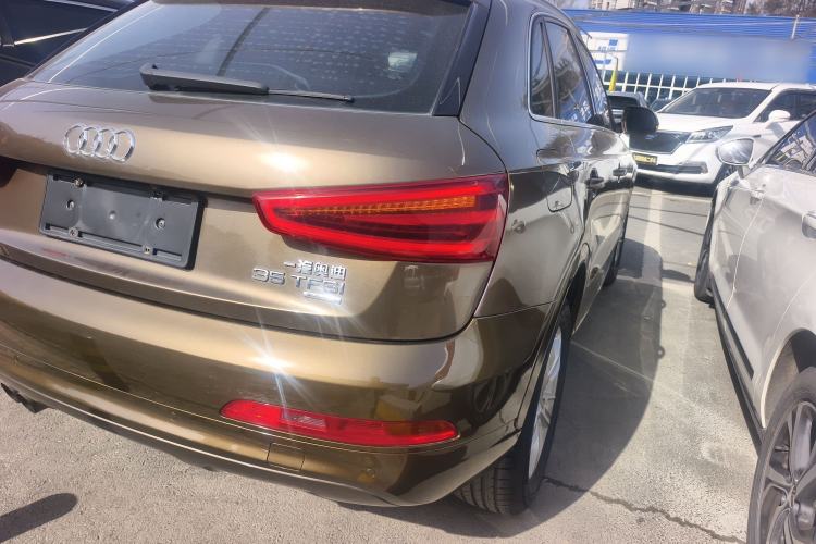 Used Audi Q3 2015 35 TFSI quattro Millionth Anniversary Edition Right Rear Taillight