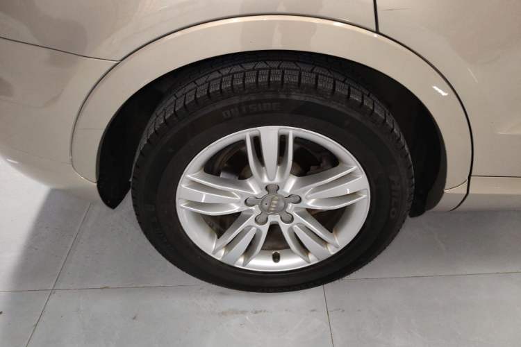 Used Audi Q3 2015 35 TFSI quattro Technology Edition Right Rear Wheel Hub