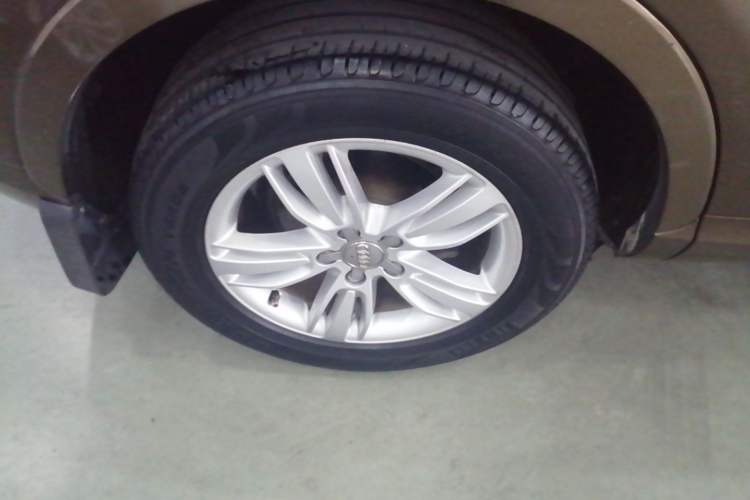 Used Audi Q3 2015 30 TFSI Comfort Model Right Rear Wheel Hub