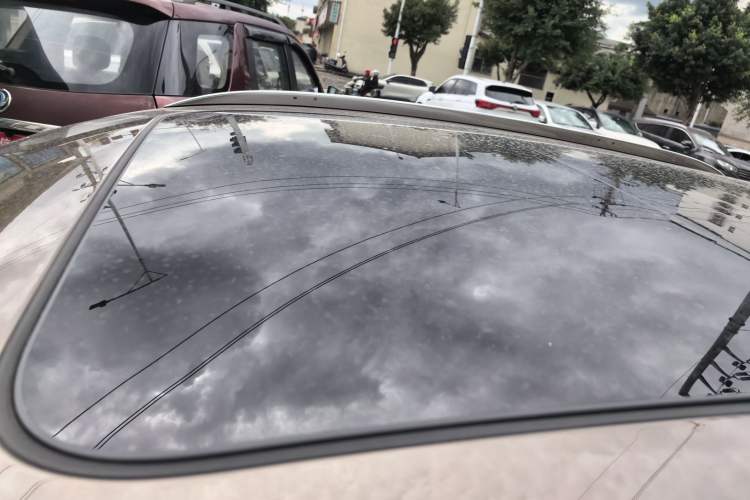 Used Audi Q3 2015 35 TFSI Comfort Model Roof