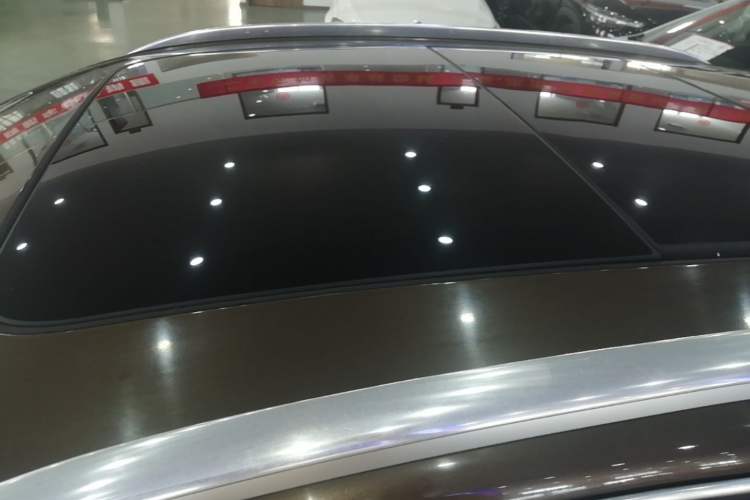 Used Audi Q3 2015 30 TFSI Comfort Model Roof