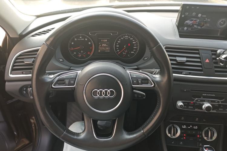 Used Audi Q3 2015 35 TFSI Millionth Anniversary Comfort Model Steering Wheel