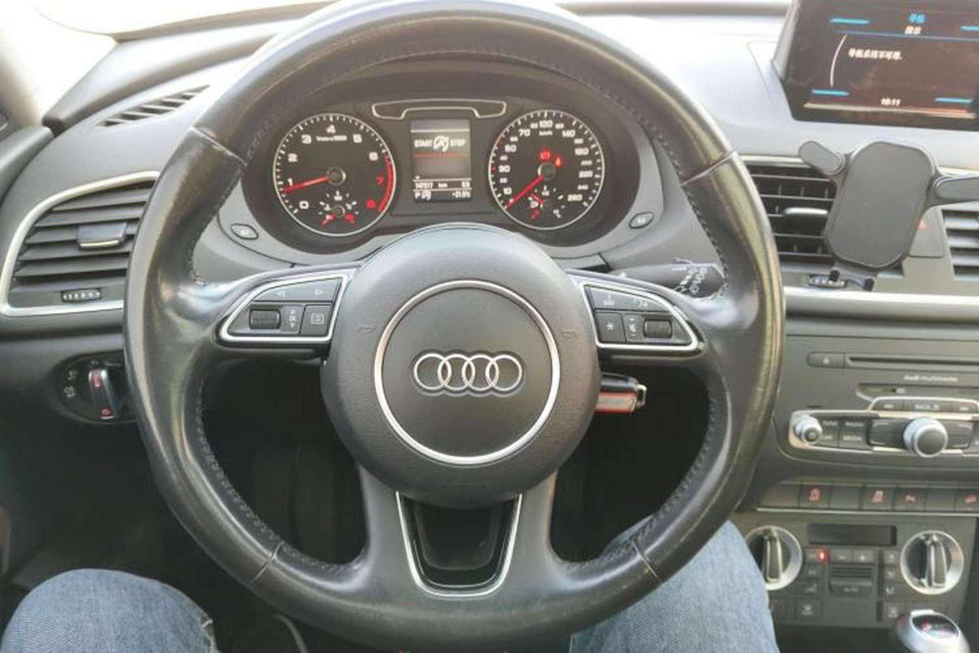 Used Audi Q3 2015 35 TFSI quattro Technology Edition Steering Wheel