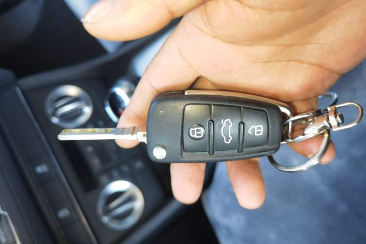 Used Audi Q3 2015 35 TFSI Ambition Edition Vehicle Key