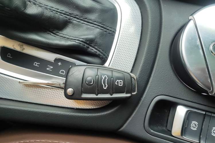 Used Audi Q3 2015 35 TFSI quattro Technology Edition Vehicle Key
